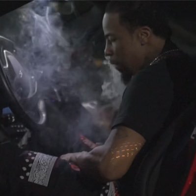 Princeyoung5's profile picture. PRINCE YOUNG THE Fly High ROCKER ★$tar Billi The BEO OF Y.K.G YKG™MG ENT *BLEEDGANG*  Music for bookin:{832}-417-3219 https://t.co/5bJUhw1x1O