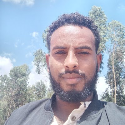 segnihan12's profile picture. 