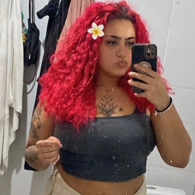 24 anos| Rio de janeiro| pisciana ♓| INSTA📷: natynhaxd| Brigadista 🧯| Tec. Enfermagem 🩺| banda favorita @nickelback| fanática por corujas