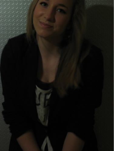 sillos123's profile picture. hoi