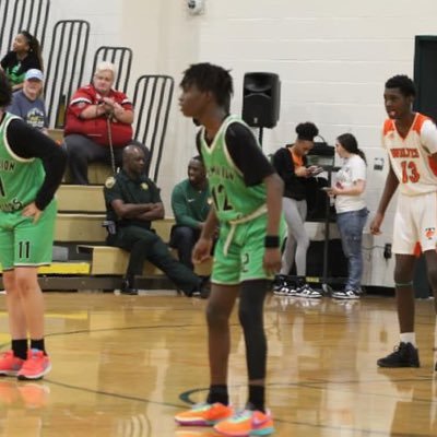 Darrien Rivers | 5’9 | Class of 2027 | Lake Marion High School | email: darrienrivers6@gmail.com | 🏀| 803-759-5932