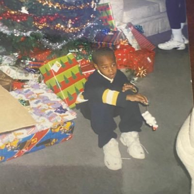 nowarningdev's profile picture. “ why the fuck you kome around if you had plans to disappear ”