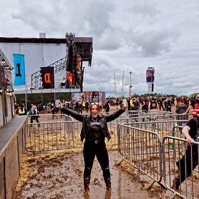 Trainee Clinical Psychologist.
North-east born and holding on to the accent!
🛶🤘🧠🏋♀️🥾⛺️
She/her.
Still figuring the rest out.
All views are my own.