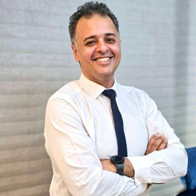 Mos_ElShareif's profile picture. طبيب جراحة الأنف و الأذن و الحنجرة. ضابط طبيب بوزارة الداخلية المصرية.