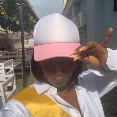 OluwadamisiPri1's profile picture. 