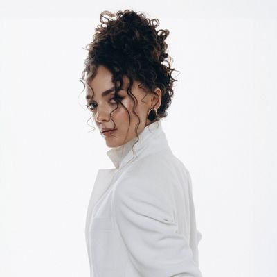 Fans of Nanuka Stambolisvili from Montenegro 🇲🇪
Nanuka's Management: https://t.co/9rC0xQsPj3
Official X account: @nanananukastam
#NanukaStambolishvili