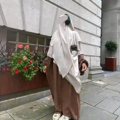 shaheeddd's profile picture. digital diary 🙇‍♀️