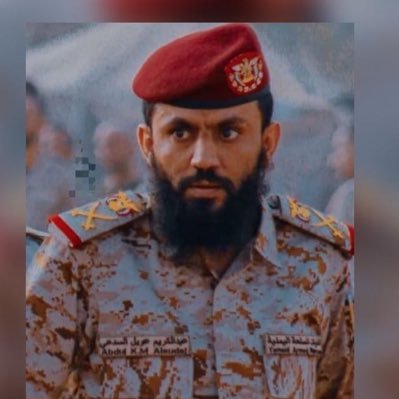 قائد الفرقة السادسة لقوات الطوارئ اليمنية ) حراس التوحيد } أشهد ان لا اله الا الله وأشهد ان محمداً عبده ورسوله