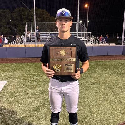 |5’10 |175 lbs | Powerlifting, Football |MIF, Outfield| R-R | 6.7 60| Eisenhower High School C/O 2025| Kansas Canes 2025 (Zerr) | GPA 3.5 | 316-633-9605 |