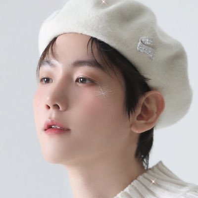 ♡ ┈┈┈┈ ('.ㅅ') BAEKHYUN ㅡ 백현이 ૮ .• ﻌ • ა ┈┈┈┈ ♡ w/ 찬열 ⊹ ₊˚♬ ˖° fan account