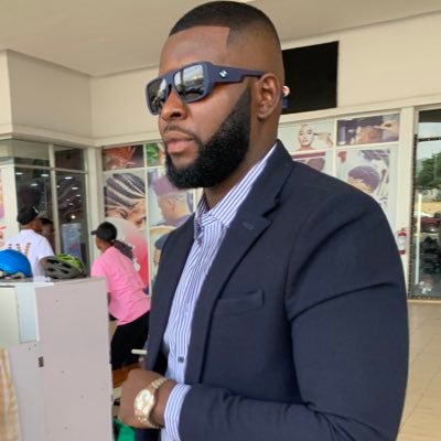 bukidowOla's profile picture. Digital Manager
