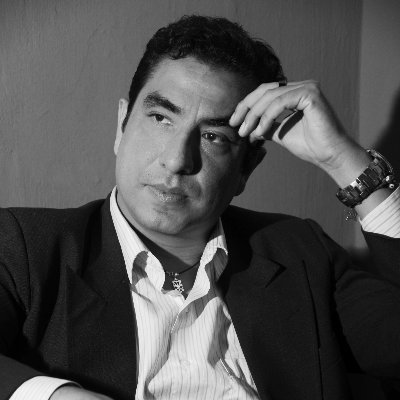 Escritor veracruzano🇲🇽 gestor cultural📚🖋
Director de https://t.co/oQ7wgIar8F y Presidente de #Fundacrover A.C.
#VeracruzenlaCultura