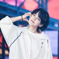 Wi (@hanniehan04) 's Twitter Profile