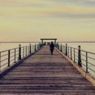 alwahm94's profile picture. شــاعر واخـذت من الشـعر حيـاة