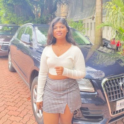 sanika_parse's profile picture. You can't dull my sparkle ✨

   Instagram : worthofinfinity