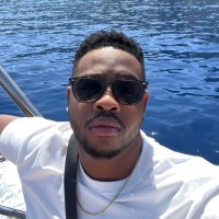 Azzi (@azzicon) 's Twitter Profile