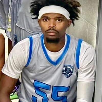 KINGDOM 👑🎒🏀 Never Stop Believing 💯👏🏽 #LLAT💐 #4L📍 Pro 👑 Nobody see it but ZAE DO 🏀🤩