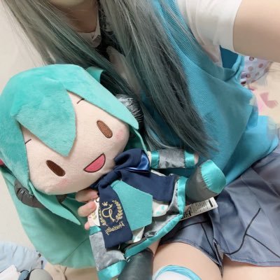 (あおこ)と読みます。 21:九州住み:ボカロ歴14年目:VOCALOID:ミク廃:∞(Infinity)ミクちゃん最推し:タメ口◎:無言フォロー◎:フォロバ100:エロ垢お断りします:インスタ繋がりたい方は下のリンクから飛んでください。相方 @Crosan_0960