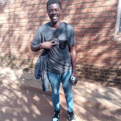 russe69203's profile picture. student at Bunda college,Luanar.