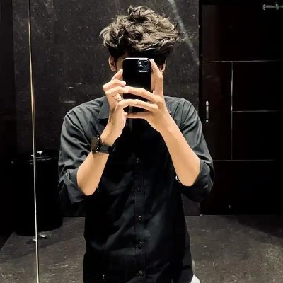 _Bittergourd_'s profile picture. “Chasing simplicity and finding joy in the little things. 🌿”