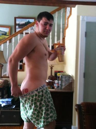 mmiikkeenyedy's profile picture. Ain’t no tellin’ where the wind might blow, free and easy down the ride I go.