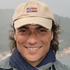 Mio dolce fratello restami vicino come io sarò accanto a te..sempre e per sempre. Ti amo mio Filippo, mi manchi da impazzire.
Addio mia dolce mamma