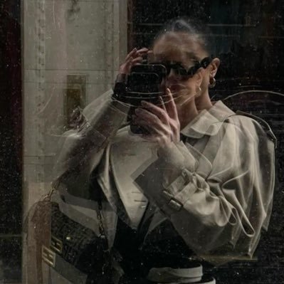 aa7_1997's profile picture. 나는 너의 웃을 키스할.