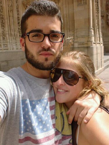 Feliz, ¿feliz? Si, feliz, por tener a grandes personas a mi lado