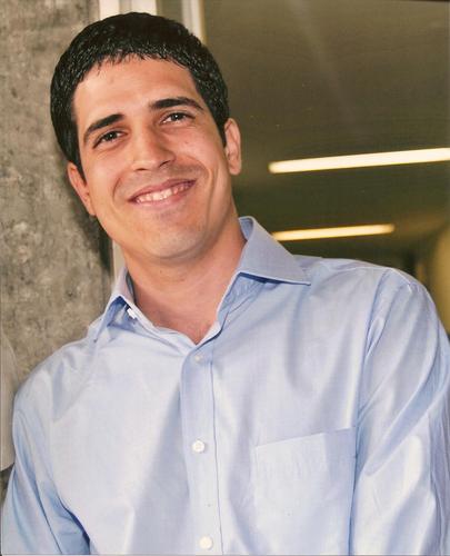 Sou Ivan Maia Formado em Administração (UFBa) e Direito (UFBa)