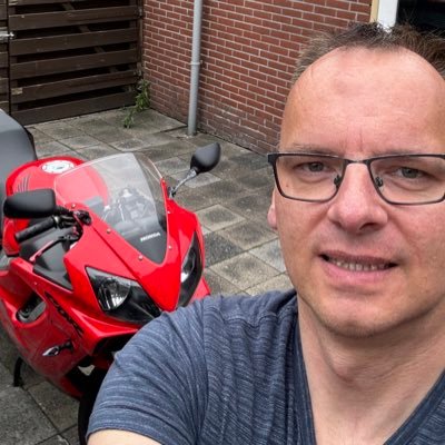 MarcelDuinkerk2's profile picture. Truck Driver in Holland 🇳🇱,like beautyfull girls and follow the news and politics around the World,Born in the Nederland,Single