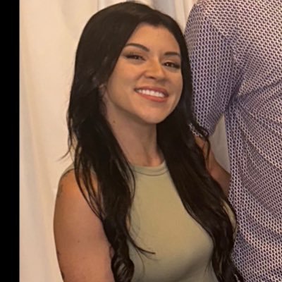 MiaHernandez's profile picture. 🙂‍↔️