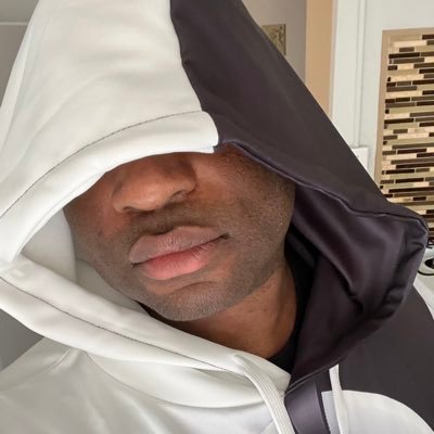 blazelover1237's profile picture. Lover of 420, Wrestling, & Men’s Feet! I believe hard working Alpha Men should have a foot rub at the end of the day 😁