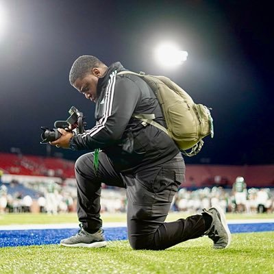 Dad | IG: Workoutreg.Ent | Creative Video Director @EMUAthletics 🎥