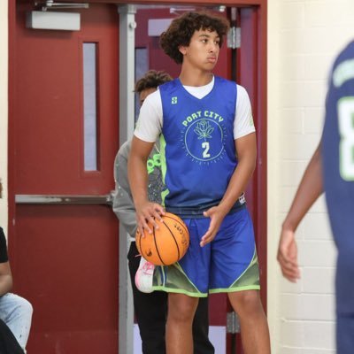 TreSimmons_2's profile picture. Tre Simmons (Kenneth Lee Simmons III)- Class of 2028-Lincoln High Stockton- 6’ 3” Combo Guard- 190lb- 3.7 GPA              Liz.simmons44@gmail.com