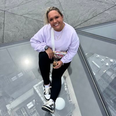_alwaysdani's profile picture. I’m just a #Scorpio trying to thrive. Diehard #Cubs fan, but my loyalty to #JavyBaez is unmatched. #Bears #Bulls #Blackhawks #ChanceTheRapper 🥰