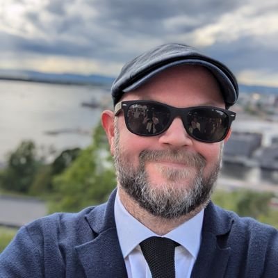 Hasto1's profile picture. SE Londoner. Food, Film, Craft Beer, Music, so all the important stuff!