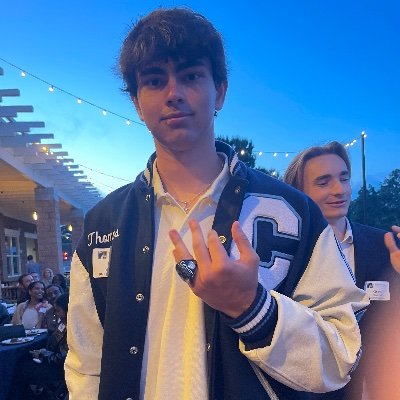 2024 2⭐️ QB, 6'3