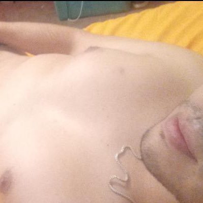 ^^ hetero, si quieres mi ig pidemelo ♊️ tengo muchas fantasias ksjs🙊