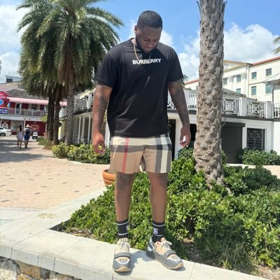 Young King👑🦅♉️ Tunnel Vision💯 From the 850 SC: Hankerson_23 IG: Bandmanhank SG4L-BB4E🖤