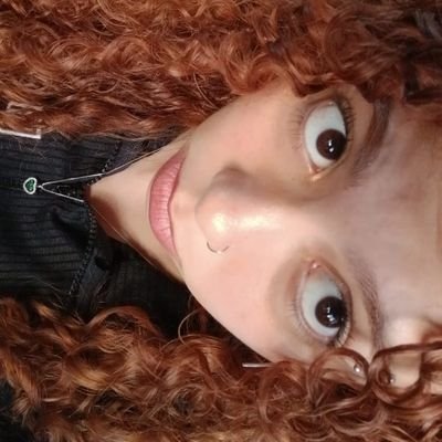 uma ansiosa surtando/vivendo lindamente 🥰
