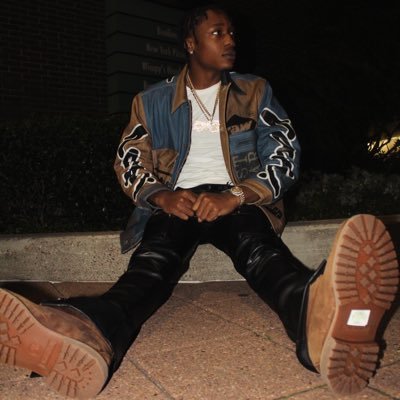 gmsfbarlo's profile picture. LLJLEW ALL POWER TO THE RISK