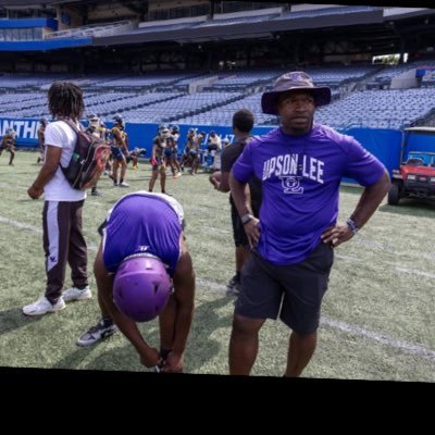 Upson Lee Offensive Coordinator ♎️Born and raised in Griffin, GA. God is the head of my life. Family is Everything