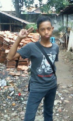 Pengen jadi orang sukses,dan saya juga pengen jadi orang baik...