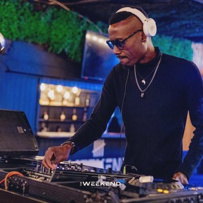 hi please follow link for my complete bio https://t.co/Hp0kuEZ4lt… bookings:0812105685