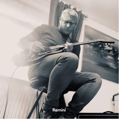 Indie band making dirty rock and roll and melancholic ballads. Debut album in the works. peace and love. https://t.co/gwIIy18DFq
