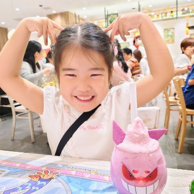 RegulusW's profile picture. 我想起自己在过去的人生旅途中失却的许多东西——蹉跎的岁月，离去或死去的人们，无可追回的懊悔。