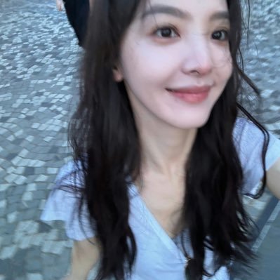 __axadred's profile picture. ลัคกี้กลับบ้านเถอะ 🐕