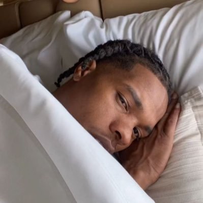 Ngabokev's profile picture. 🇷🇼❤️⚔️