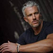 robert_vanes's profile picture. When you are tired of Paris, you’re tired of life. When you’re tired of Dudley, you have come to your senses. ⚽️WBA FC BAGGIES Through thick and thin.👍