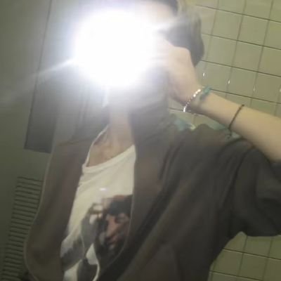 santika_au8616's profile picture. 